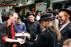 Dach_und_Holz_Messezauberer.jpg